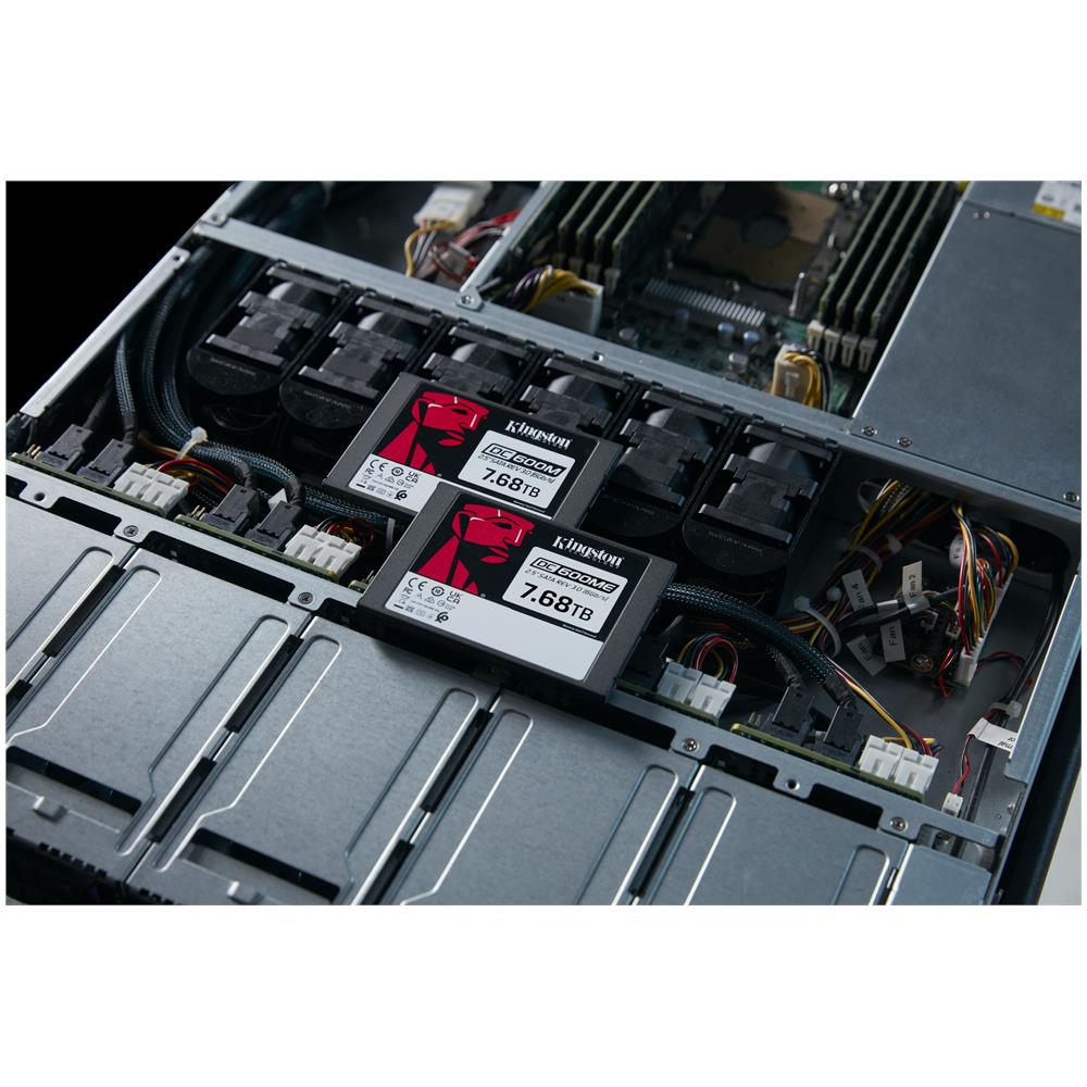 Drive SSD SATA di classe enterprise DC600ME (impiego misto) 2,5" 7680G - Foto 5