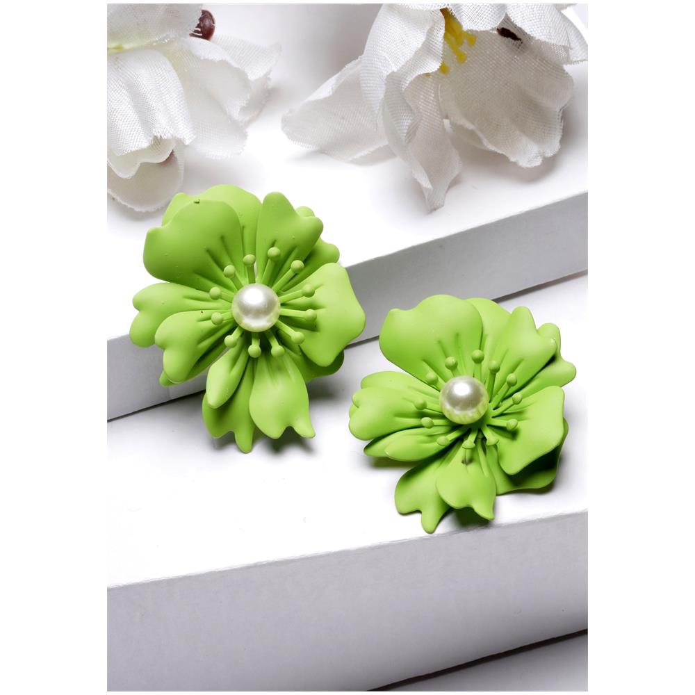 Orecchini a Bottone con Perle Floreali in Verde Matcha - Foto 2