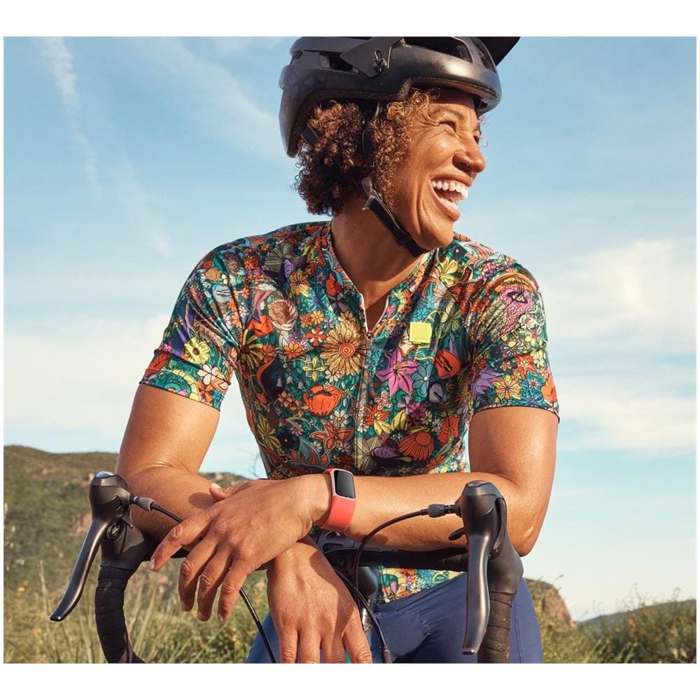 Charge 6 AMOLED Braccialetto per rilevamento di attività Corallo, Oro - Foto 6