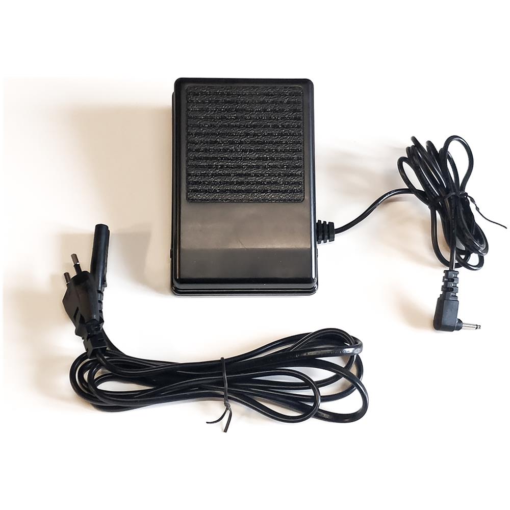 Macchina per Cucire NC-102D Elettronica con 200 Punti 8 Tipi di Asole Colore Bianco / Verde - Foto 10