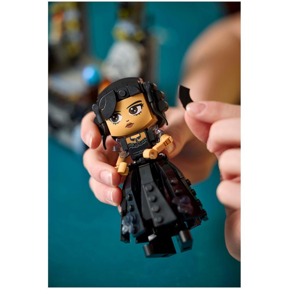 Personaggio di Mercoledì Addams - Foto 20