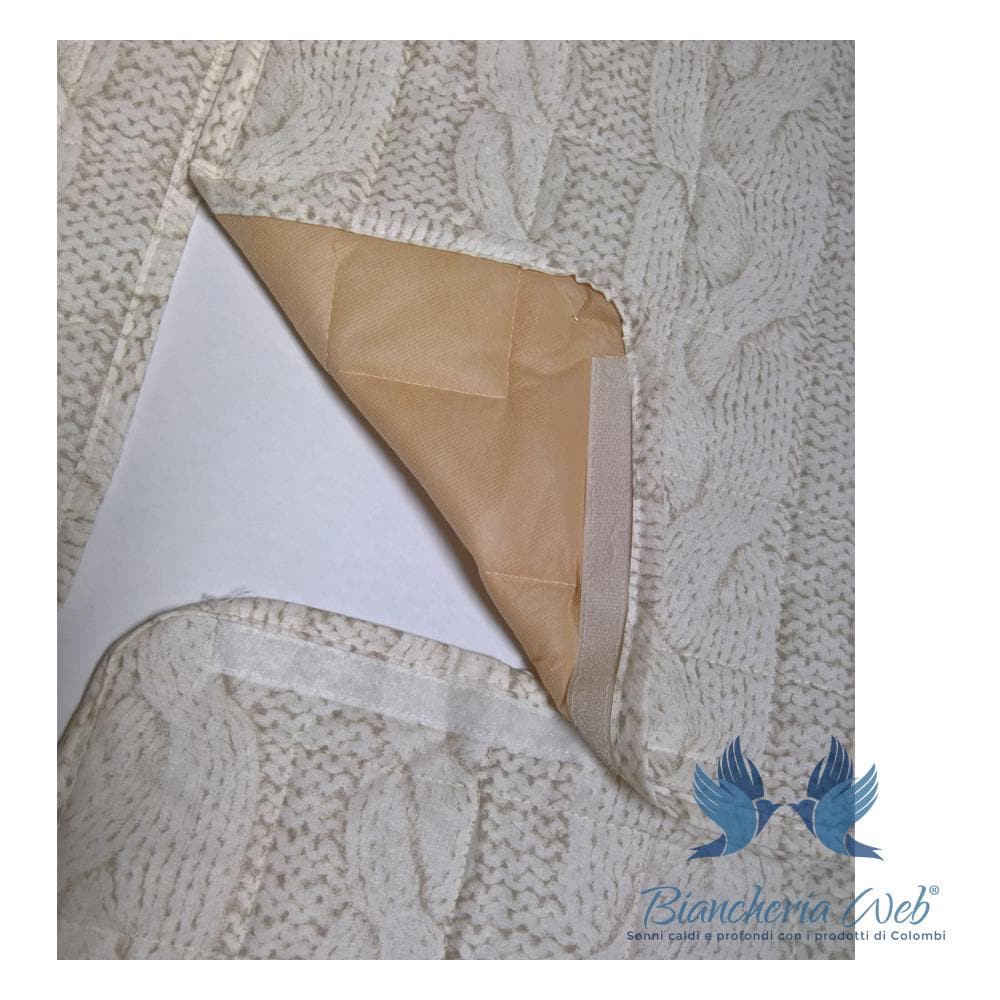 Copridivano Trapuntato Per Divani Con Penisola Disegno Cuore Appeso 240-245 Cm Beige - Foto 2