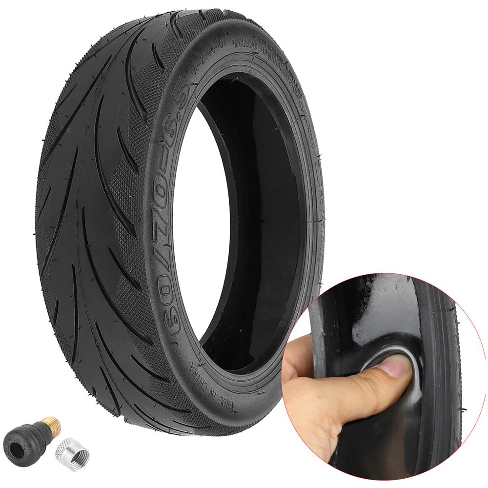 Sostituzione Pneumatico Scooter 60/70-6.5 Tubeless - Foto 1