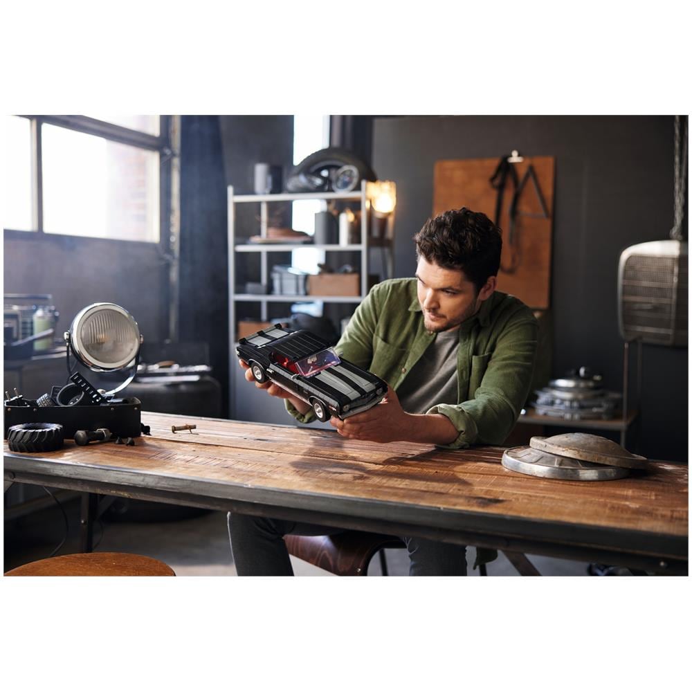 10304 Icons Chevrolet Camaro Z28 - Foto 7