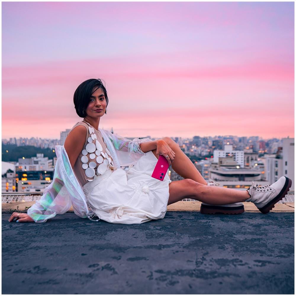 Edge 50 Fusion 5G 256GB 8GB Ram Dual Sim Display 6.67" P-OLED Slot Nano SD Fotocamera 50 Mpx Android 14 Hot Pink - Foto 12