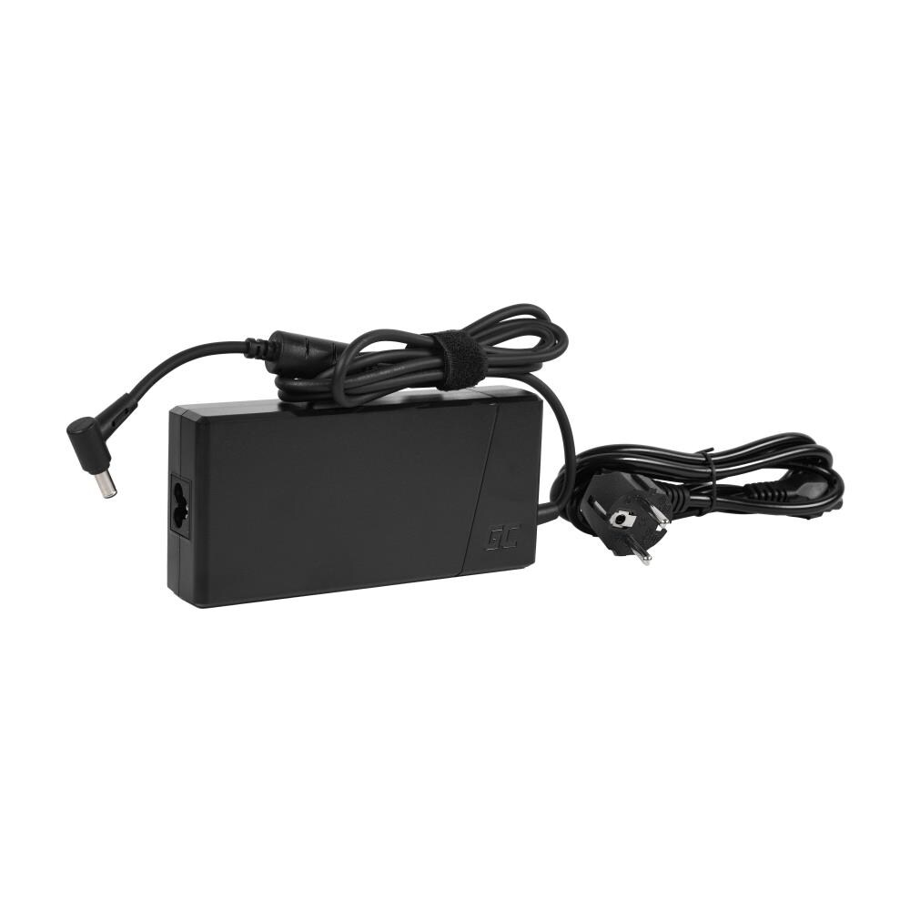 AD138P adattatore e invertitore Universale 230 W Nero - Foto 6