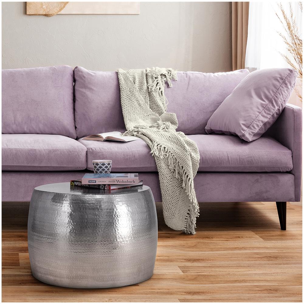 Tavolino Da Salotto Rotondo WOMO-DESIGN - Diametro 62 Cm, Altezza 33 Cm, In Alluminio Martellato A Mano, Colore Oro, Design Orientale