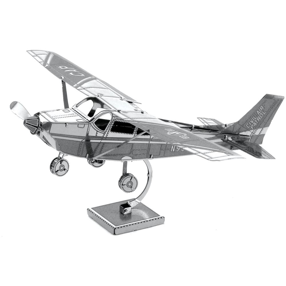 Metal Earth Cessna Skyhawk 172 Puzzle Di Metallo 3d - Foto 1