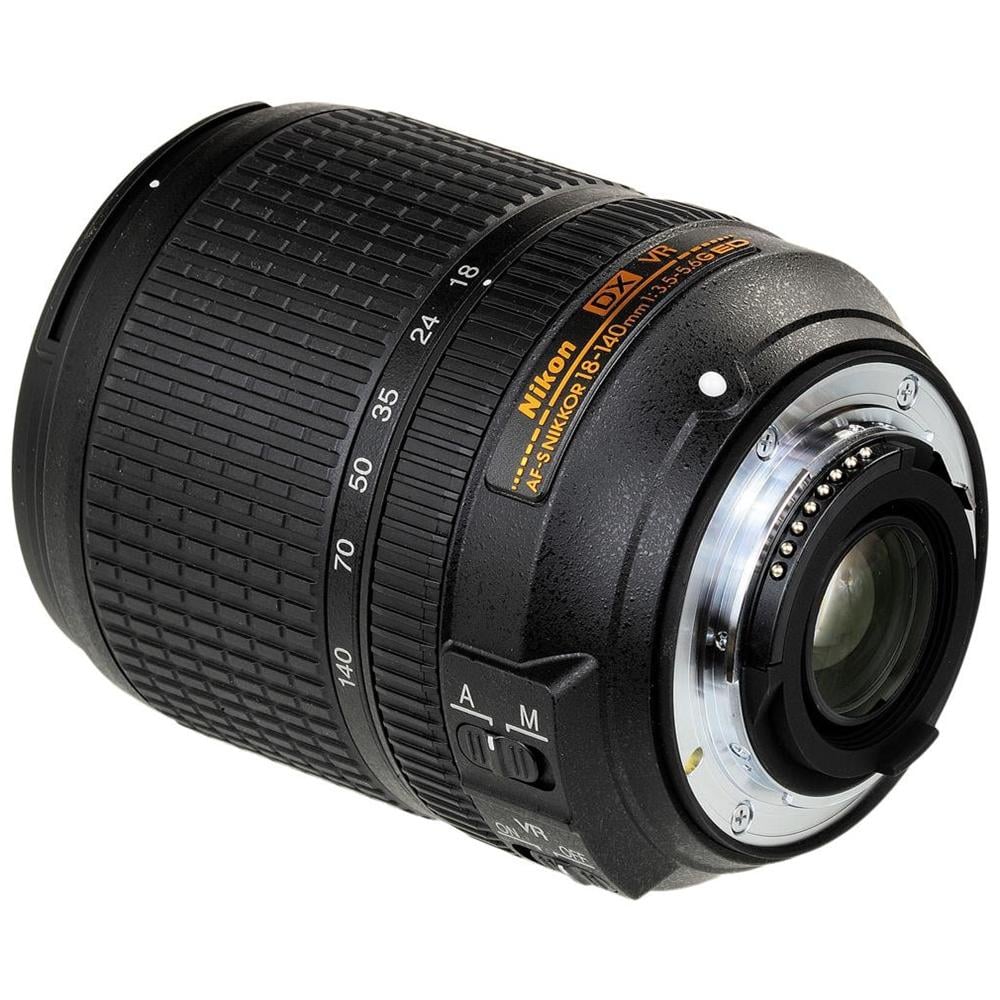 D5200 Nero Kit AF-S DX 18-140 mm + SD 8GB VR Sensore CMOS 24.1 Mpx Display 3" Filmati Full HD - Foto 2