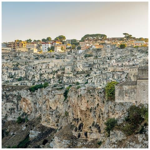 Image of Cofanetto Per La Famiglia - Matera In Famiglia: Tour Dei Sassi E Delle Chiese Rupestri - Idee Regalo Originale