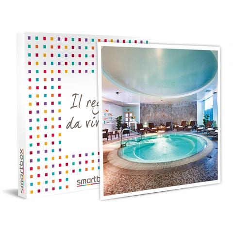 Immagine di  Cofanetto Regalo Coppia - Due Cuori Sulla Penisola Sorrentina: 2 Notti In Camera Vista Mare E Cocktail Di Benvenuto In Hotel 4* - Idee Regalo Originale