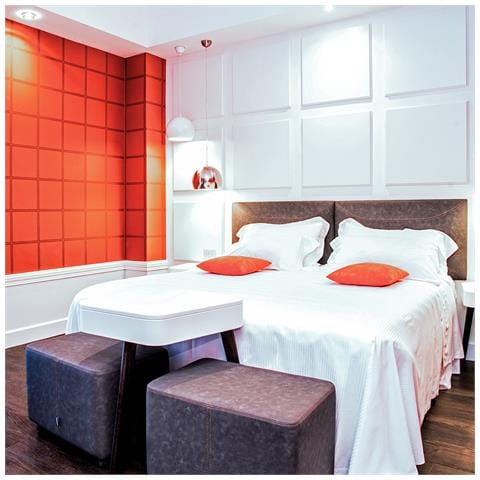 Image of Cofanetto Regalo Coppia - Io & Te A Rimini: 1 Notte In Hotel 4* Con Colazione E Massaggio Corpo Al 4* Villa Adriatica - Idee Regalo Originale