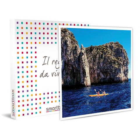 Image of Cofanetto Regalo Per Uomo - Avventura In Mare: Escursione In Kayak Tra Le Acque Di Capri Per 2 Persone - Idee Regalo Originale Per Lui