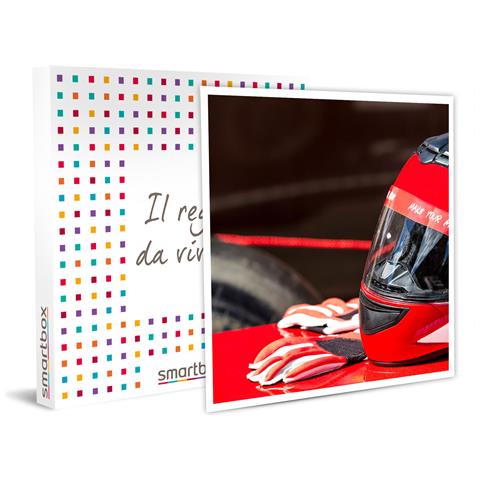 Image of Cofanetto Regalo Per Uomo - 2 Emozionanti Giri In Ferrari 458 Italia Sul Circuito Hockenheimring - Idee Regalo Originale Per Lui