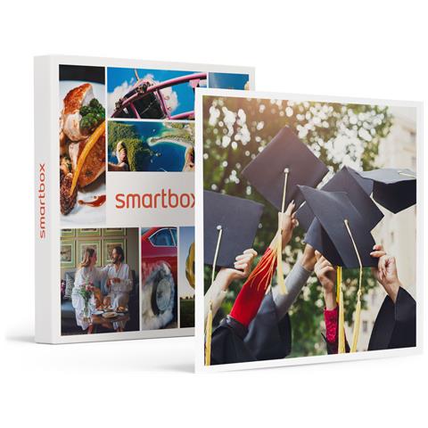 Image of Cofanetto Regalo Per Uomo O Donna - Congratulazioni Per La Tua Laurea! 1 Cena, 1 Pausa Relax O 1 Avventura Per 1 O 2 Persone - Idee Regalo Laurea