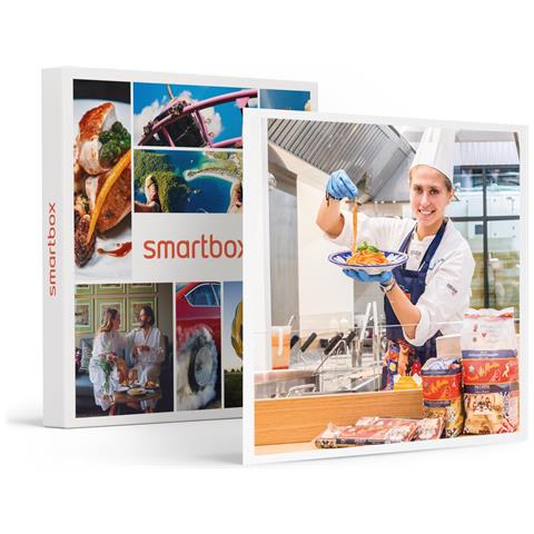 Image of Cofanetto Regalo Coppia - Ingresso Al Parco Fico Di Bologna Per 2 Persone Con Tour Guidato, Corso Gastronomico E Giostre - Idee Regalo Originale