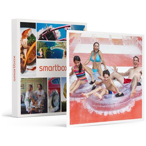 Image of Cofanetto Per La Famiglia - Divertimento In Famiglia: Ingresso Giornaliero Per 2 Adulti E 2 Bambini Ad Acquaworld - Idee Regalo Originale