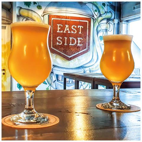 Immagine di  Cofanetto Regalo - Birra Artigianale A Domicilio: Tutto Il Gusto Delle Birre Chiare Con Eastside Brewing - Idee Regalo Originale