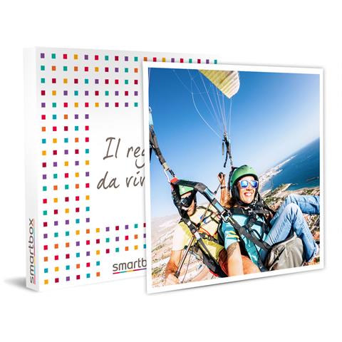 Immagine di  Cofanetto Per Uomo - Adrenalina Tra Le Nuvole: 1 Avventura Nei Cieli Per 2 Amanti Del Brivido - Idee Regalo Originale Per Lui